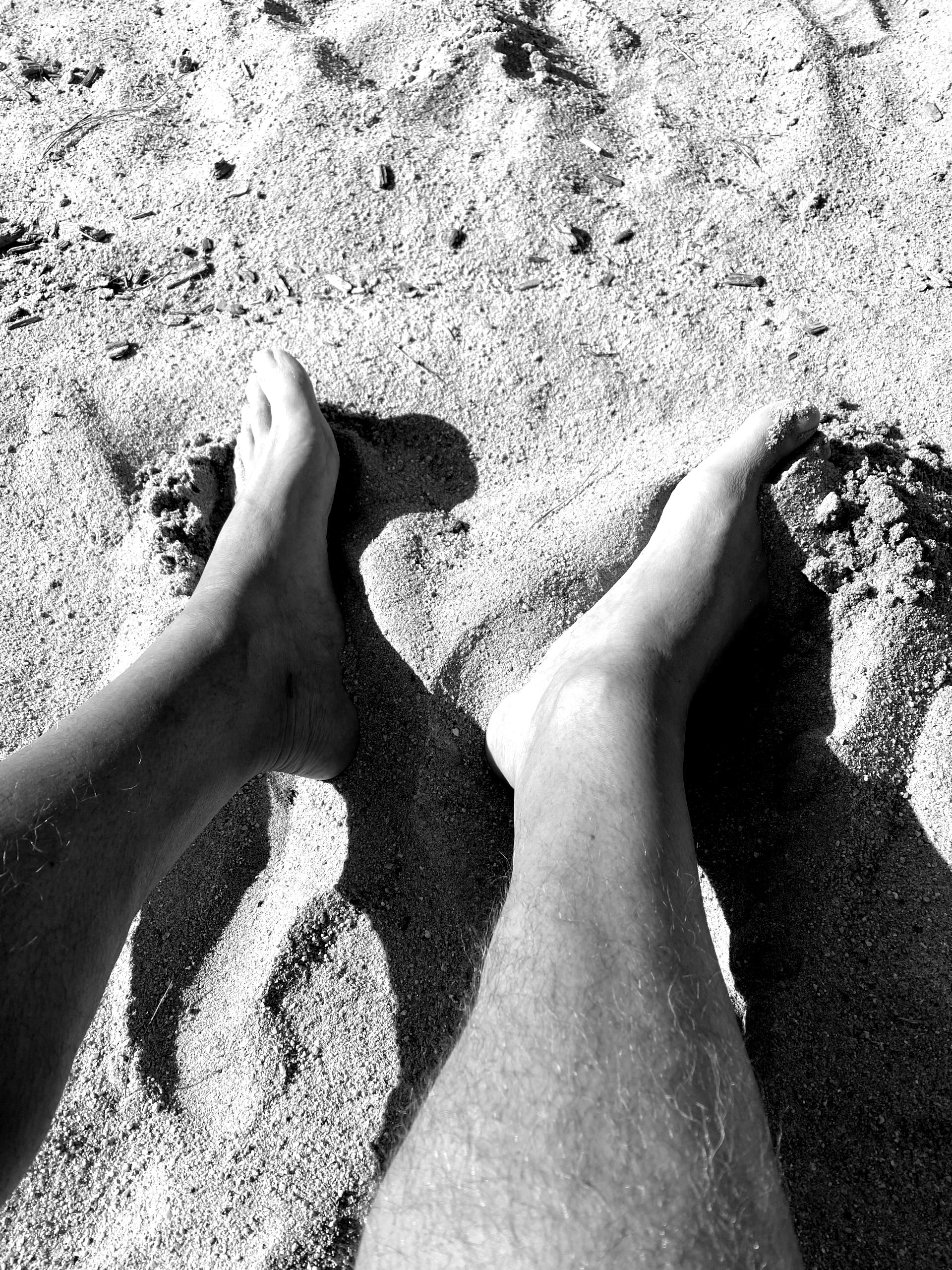 03Fuss-scaled-blackwhite